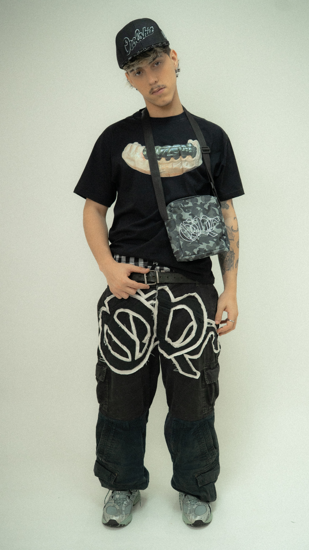 Calça custom cargo dupla preta
