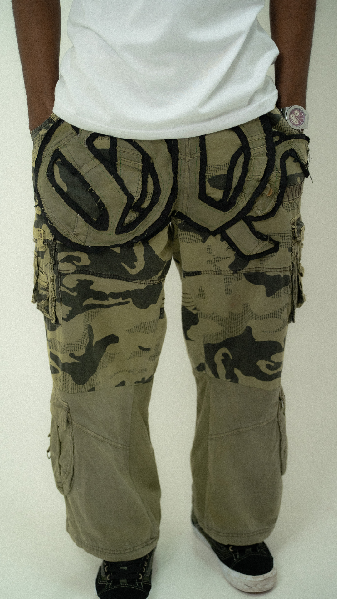 Calça custom cargo dupla camuflada