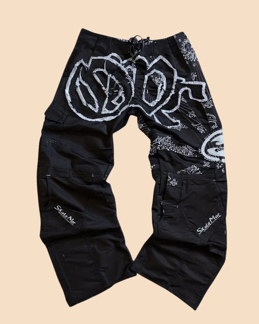 Calça baggie customizada OWLSHIT tactel TRIPLO BLACK