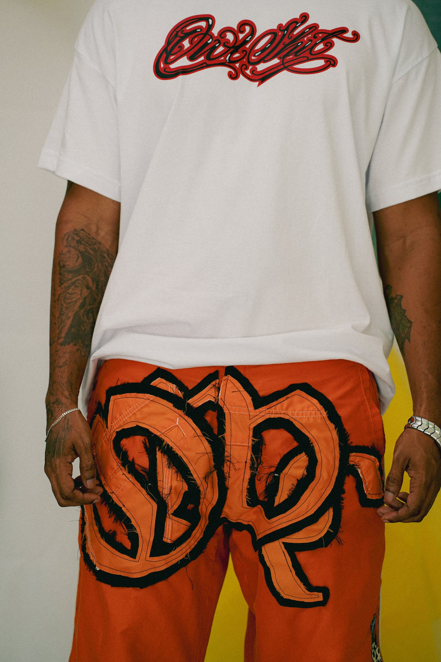 Calça baggie customizada OWLSHIT tactel MICHELANGELO